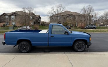 Chevrolet-cheyenne-1992-blue-1