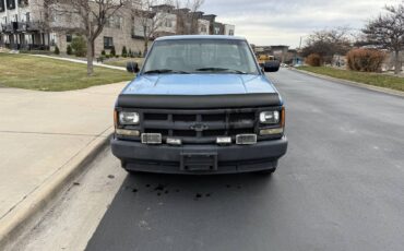 Chevrolet-cheyenne-1992-blue