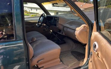 Chevrolet-cheyenne-1995-green-3