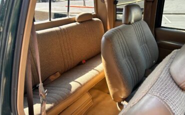 Chevrolet-cheyenne-1995-green-5