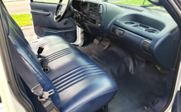 Chevrolet-cheyenne-2500hd-1996-white-12