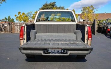 Chevrolet-ck-1500-1989-silver-10