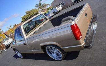 Chevrolet-ck-1500-1989-silver-13