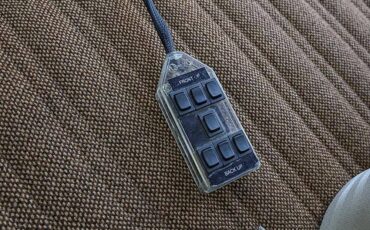 Chevrolet-ck-1500-1989-silver-8