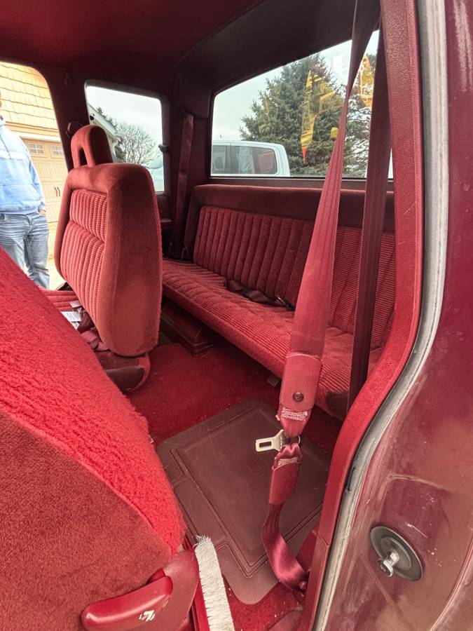 Chevrolet-ck-1500-1994-red-7