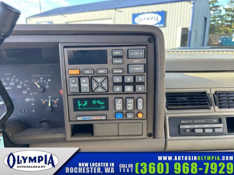 Chevrolet-ck-1500-series-k1500-1994-red-9