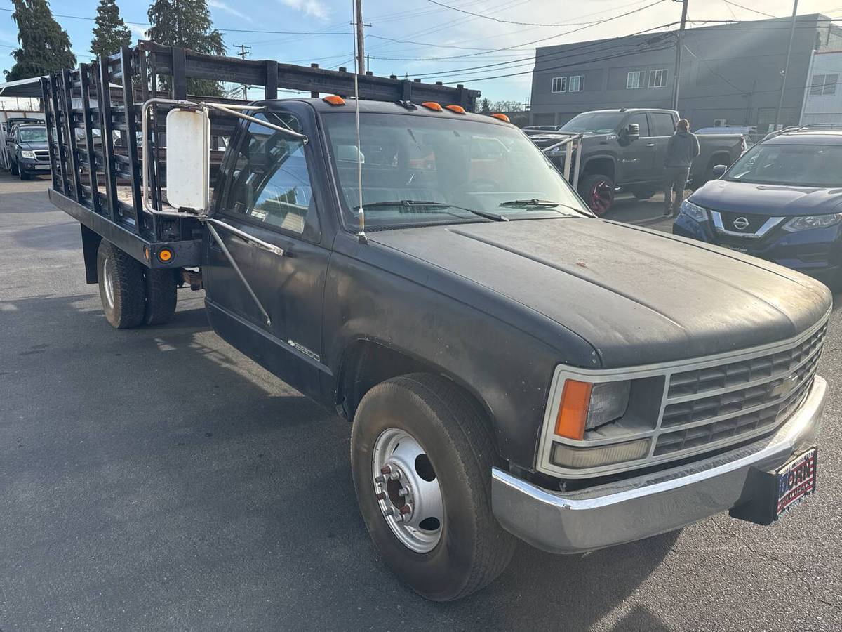 Chevrolet-ck-3500-series-1990-black-11