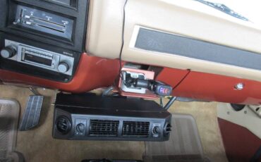 Chevrolet-ck-pickup-12-ton-1983-21