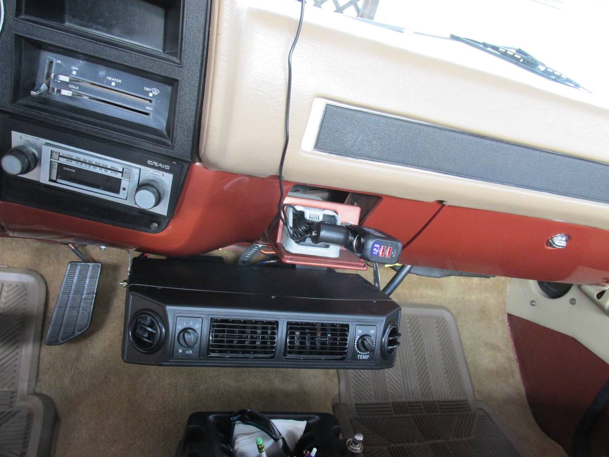 Chevrolet-ck-pickup-12-ton-1983-21