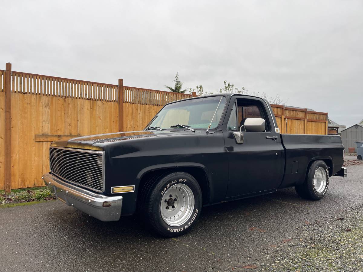 Chevrolet-ck-pickup-12-ton-1983-black-2