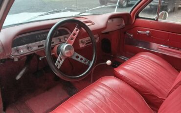 Chevrolet-corvair-1962-white-2