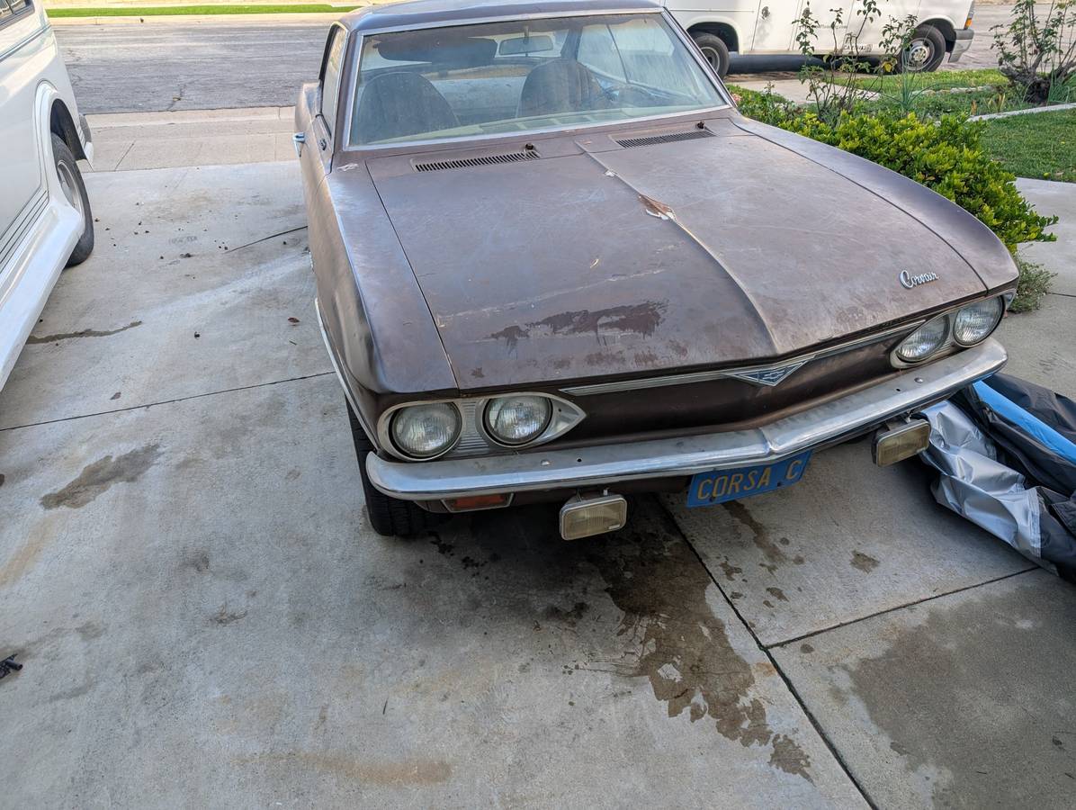 Chevrolet-corvair-1965-6