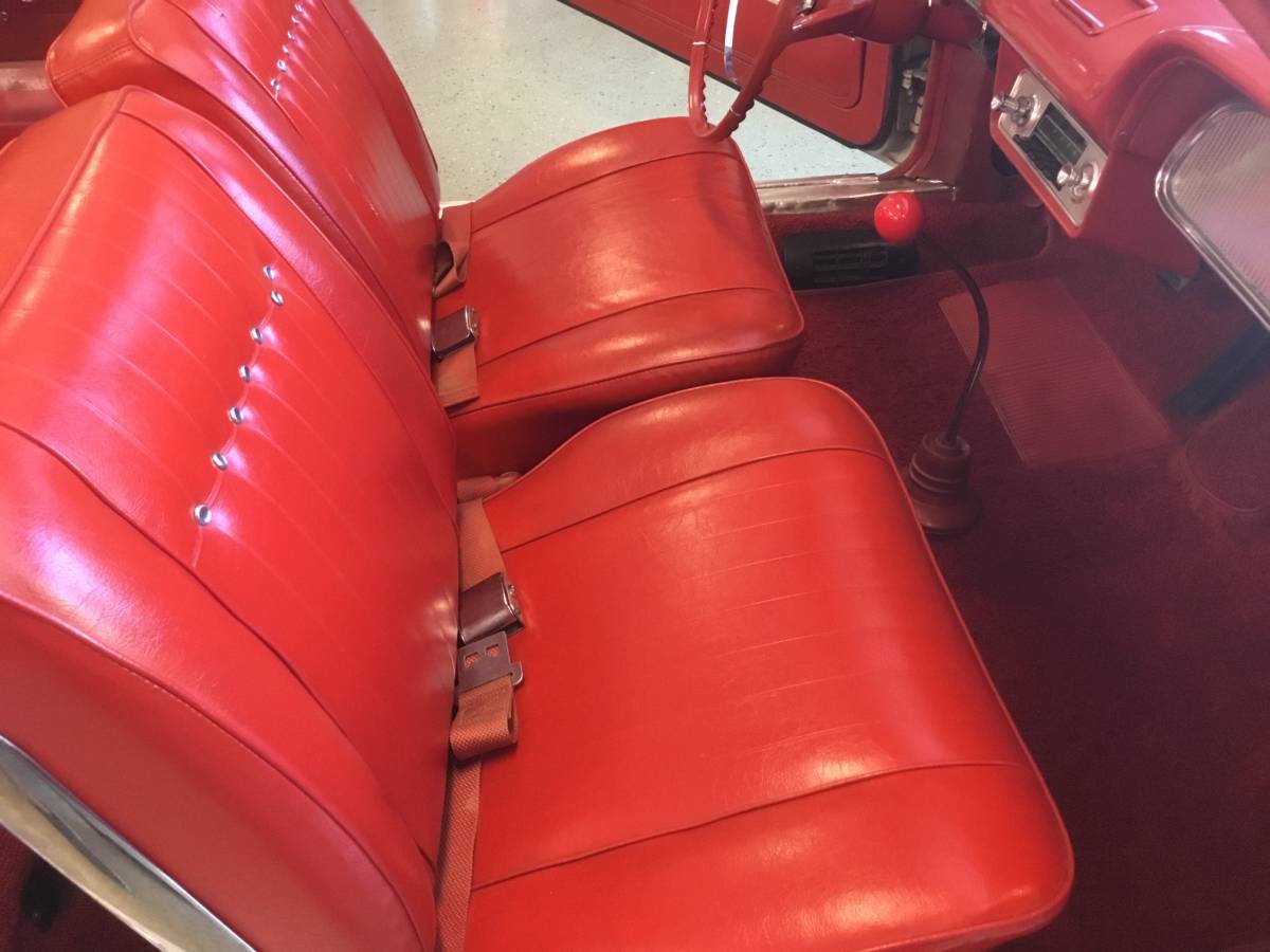 Chevrolet-corvair-convertible-1962-white-1