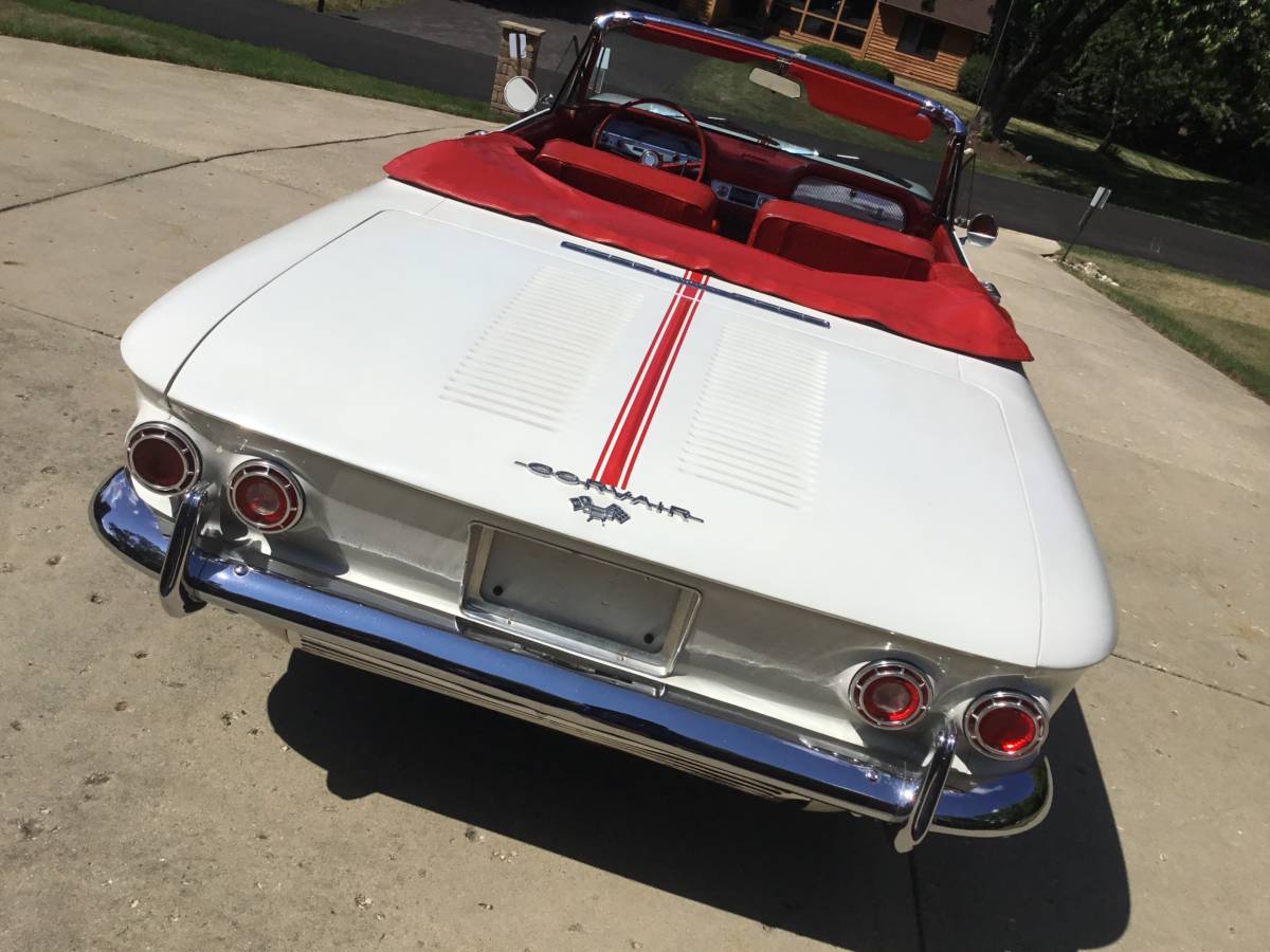 Chevrolet-corvair-convertible-1962-white-17