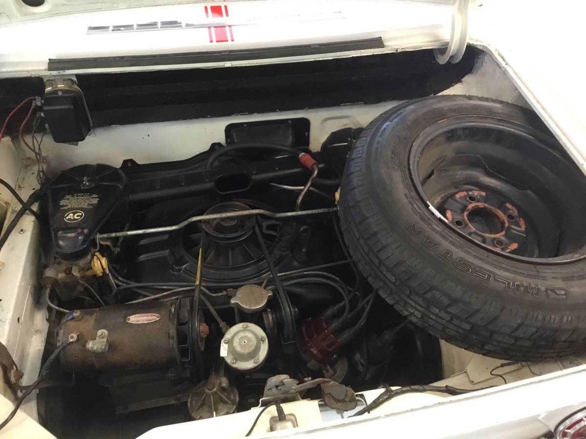 Chevrolet-corvair-convertible-1962-white-19