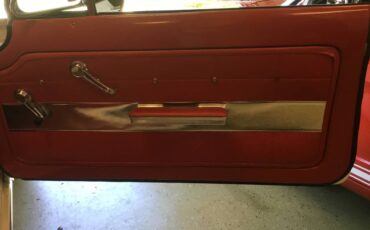 Chevrolet-corvair-convertible-1962-white-6