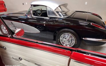 Chevrolet-corvette-1959-red-1