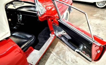 Chevrolet-corvette-1961-red-22