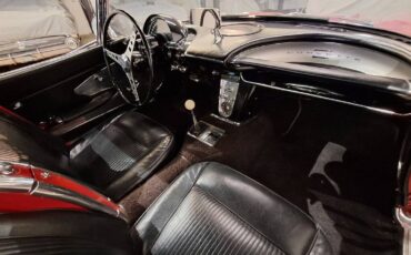 Chevrolet-corvette-1961-red-5