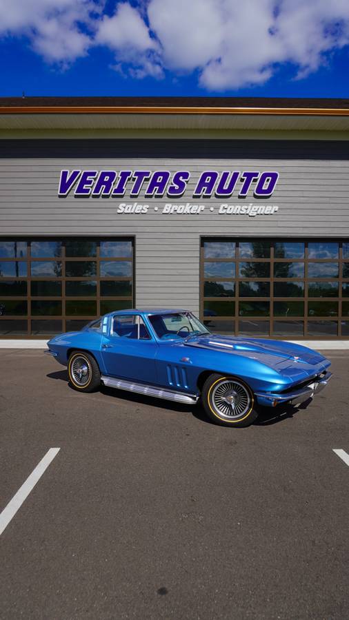 Chevrolet-corvette-1965-blue-14