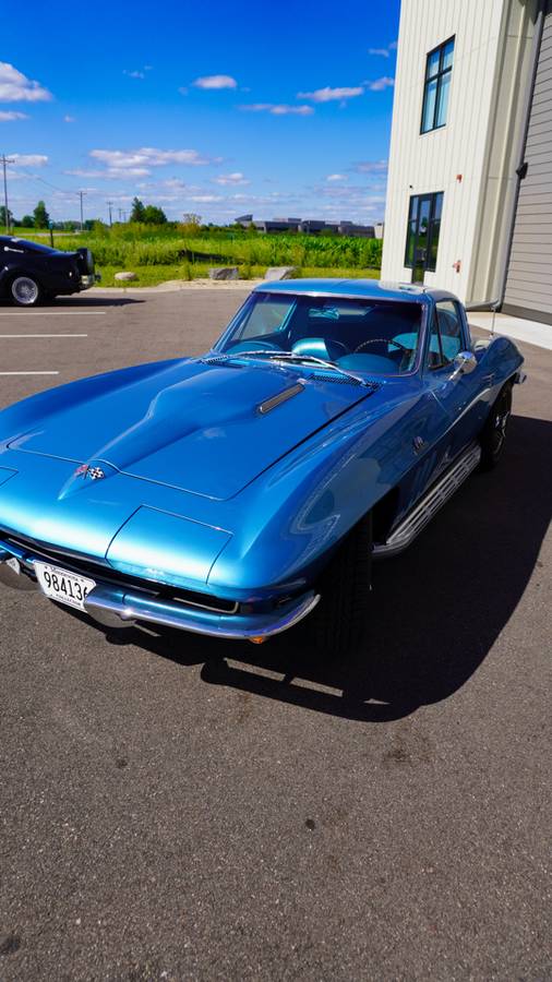 Chevrolet-corvette-1965-blue-16