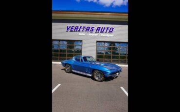 Chevrolet-corvette-1965-blue-22