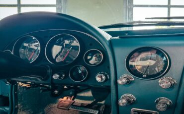 Chevrolet-corvette-1965-blue-4