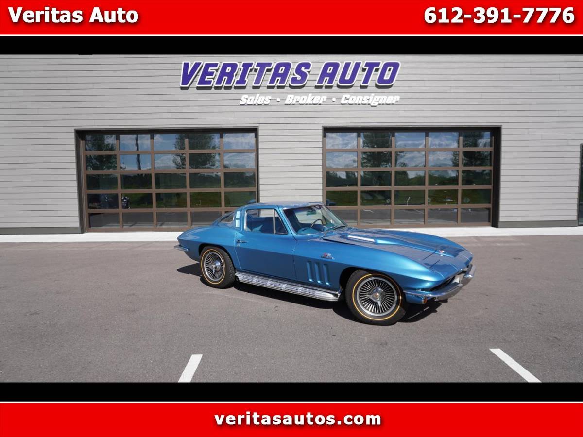 Chevrolet-corvette-1965-blue