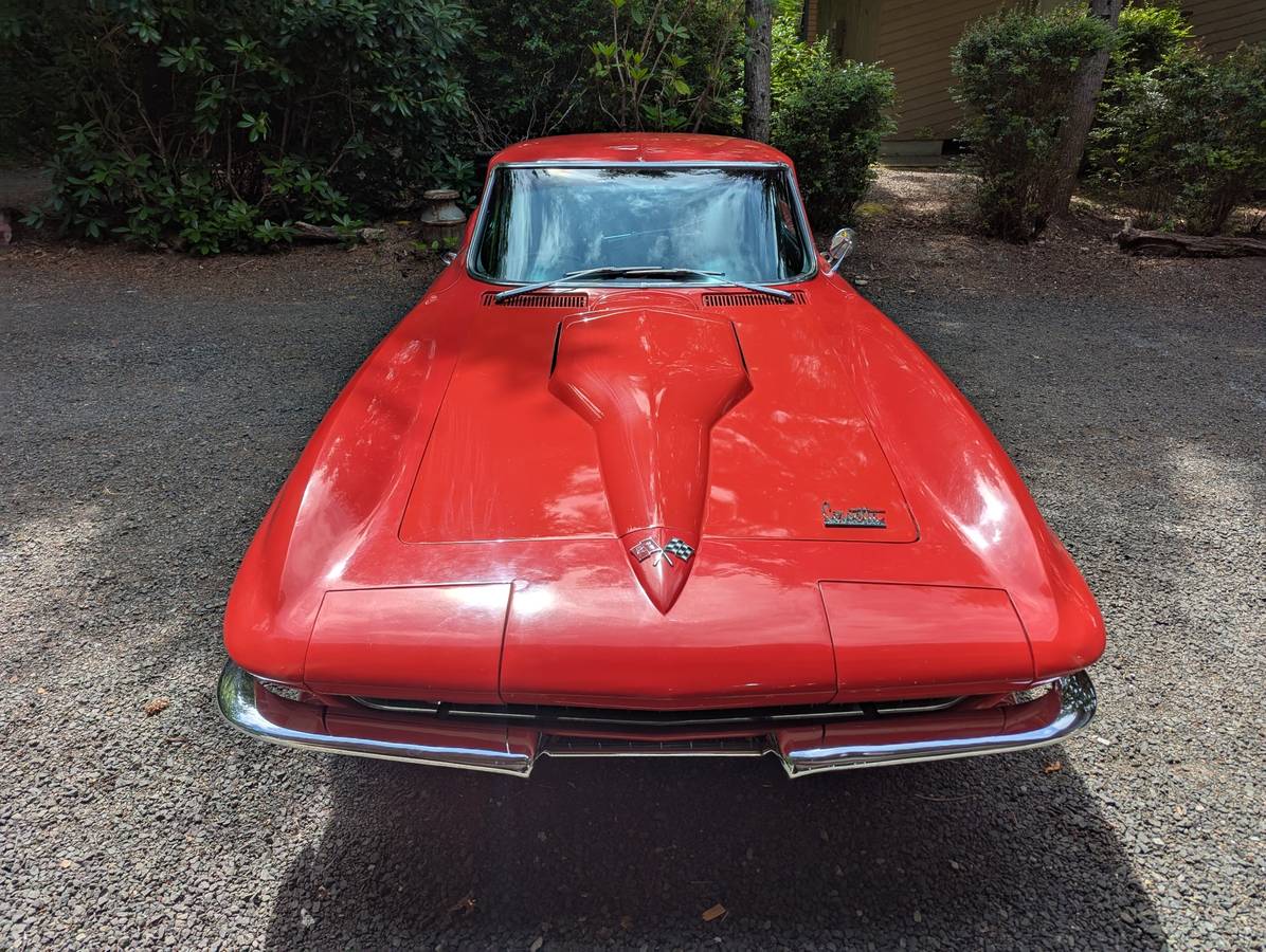 Chevrolet-corvette-1966-red-1