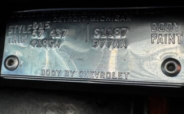 Chevrolet-corvette-1967-blue-17