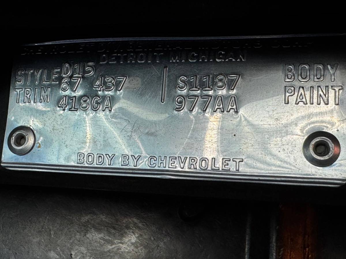 Chevrolet-corvette-1967-blue-17