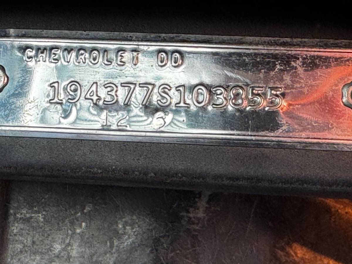 Chevrolet-corvette-1967-blue-18