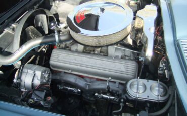 Chevrolet-corvette-1967-blue-2