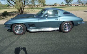 Chevrolet-corvette-1967-blue-5