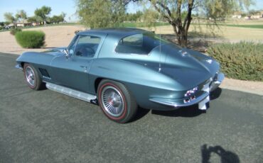 Chevrolet-corvette-1967-blue-6