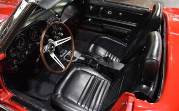 Chevrolet-corvette-1967-red-11