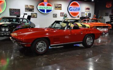 Chevrolet-corvette-1967-red-12