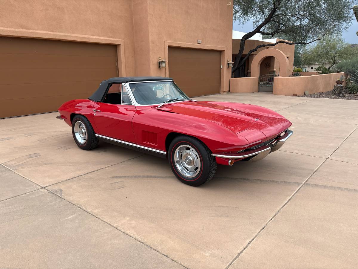Chevrolet-corvette-1967-red-15