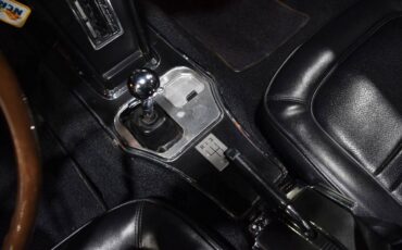 Chevrolet-corvette-1967-red-17