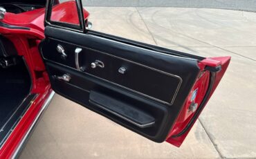 Chevrolet-corvette-1967-red-2