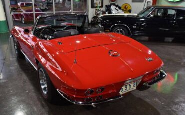 Chevrolet-corvette-1967-red-2