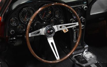 Chevrolet-corvette-1967-red-20