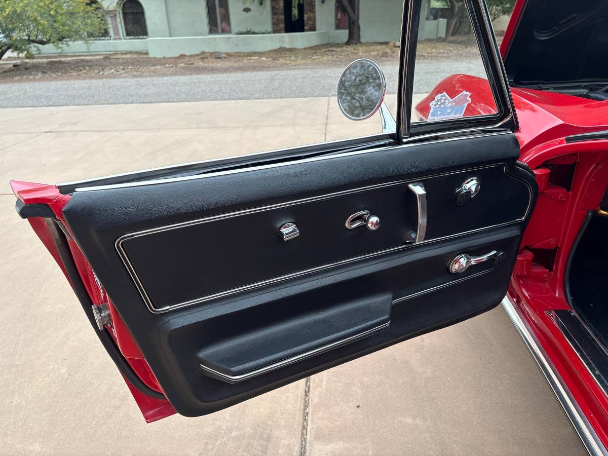 Chevrolet-corvette-1967-red-3