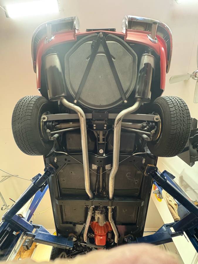 Chevrolet-corvette-1967-red-4