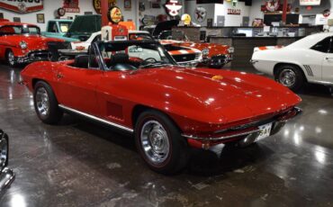 Chevrolet-corvette-1967-red-6