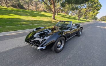 Chevrolet-corvette-1968-black-12