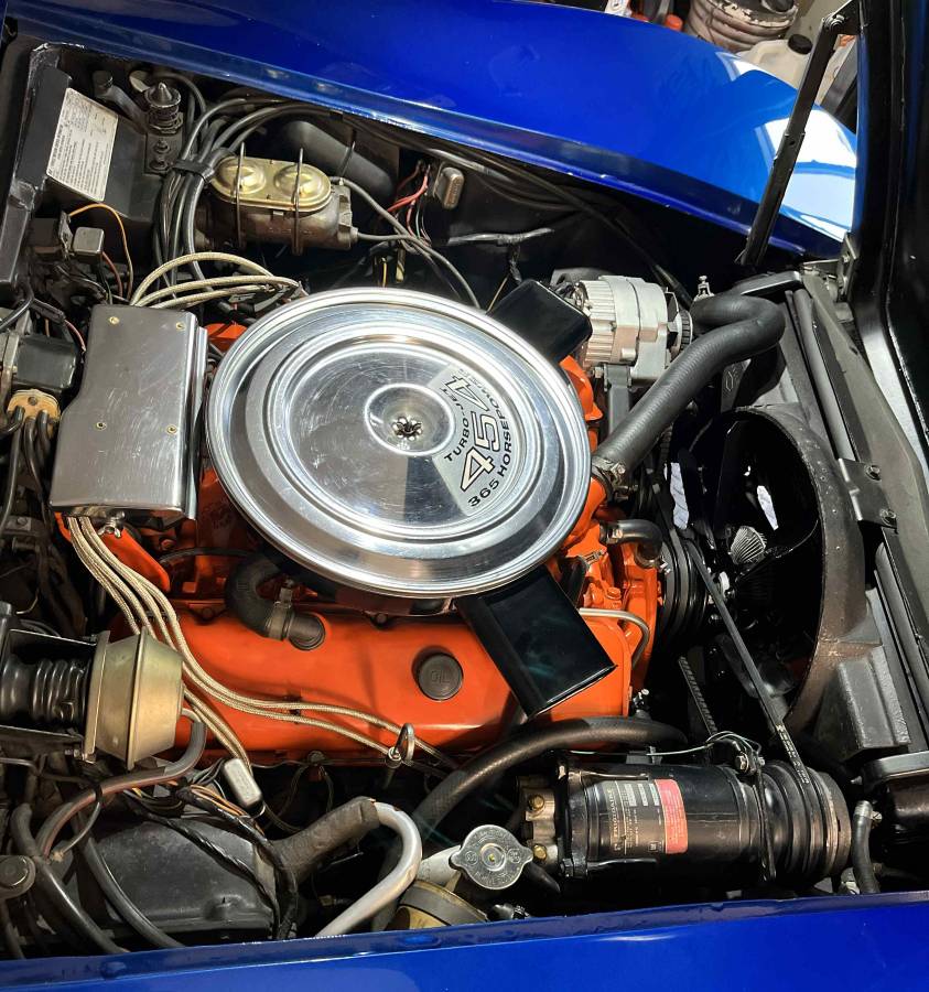 Chevrolet-corvette-1971-blue-12