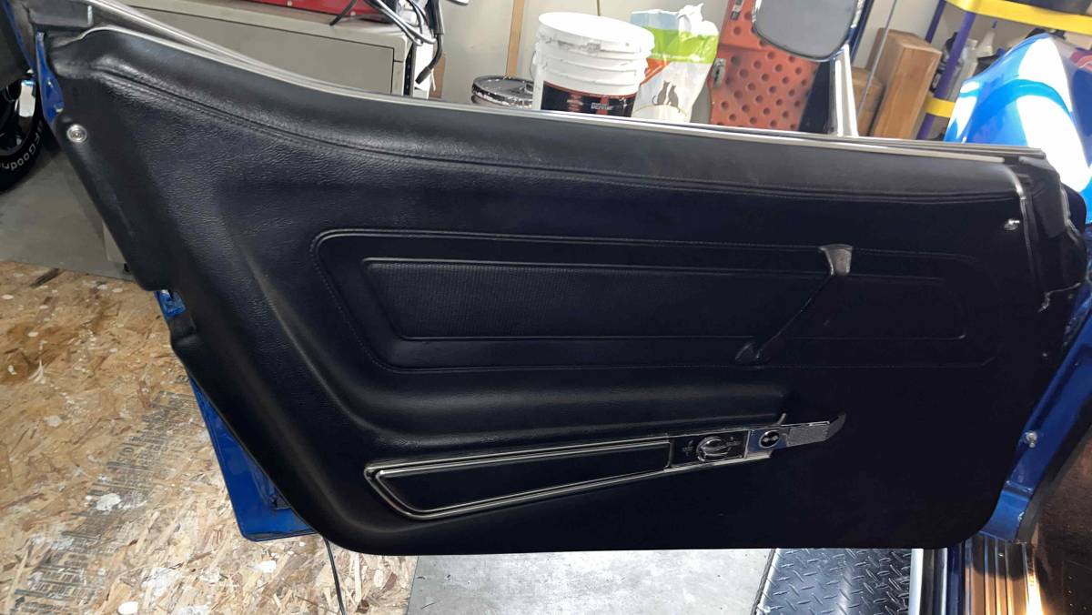 Chevrolet-corvette-1971-blue-8