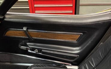 Chevrolet-corvette-1971-yellow-5