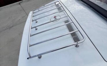 Chevrolet-corvette-1972-white-3